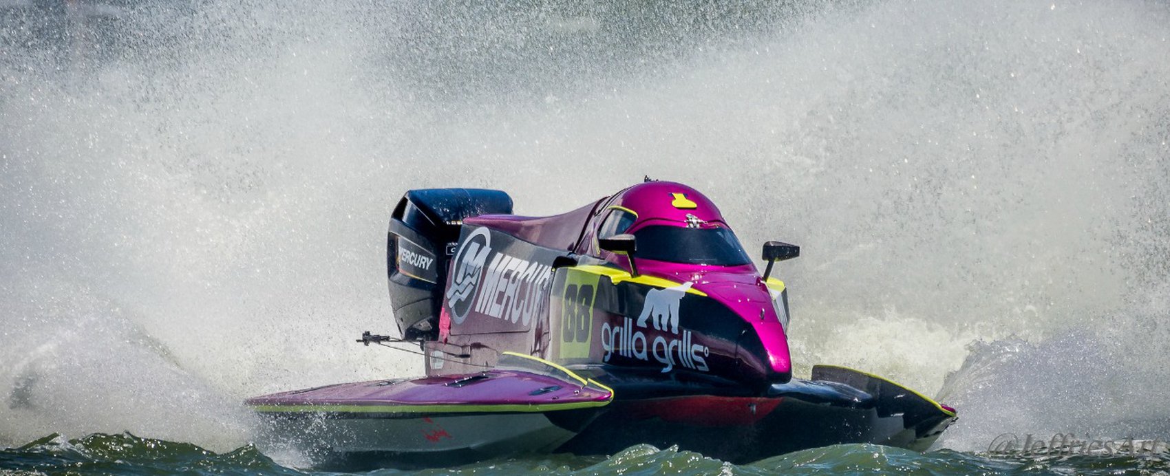 Tammy Wolf teams with Mercury to blister the competition