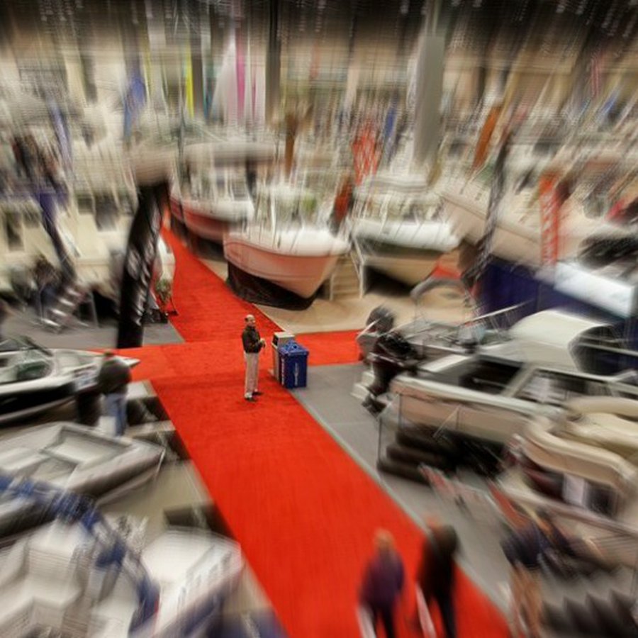 How to Get the Best Deal at a Boat Show