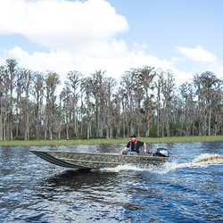 Anunciando os motores de popa Mercury 20hp e 15hp